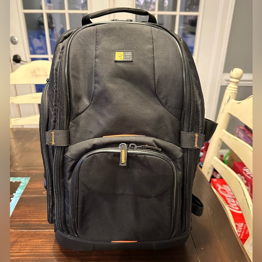 Case Logic SLRC-206 SLR Camera and Laptop Backpack (Black)